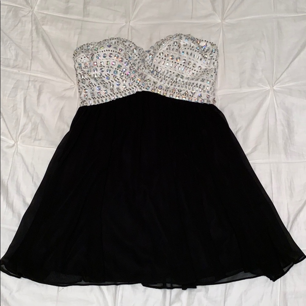 Sparkly Top Black Skirt Formal Dress